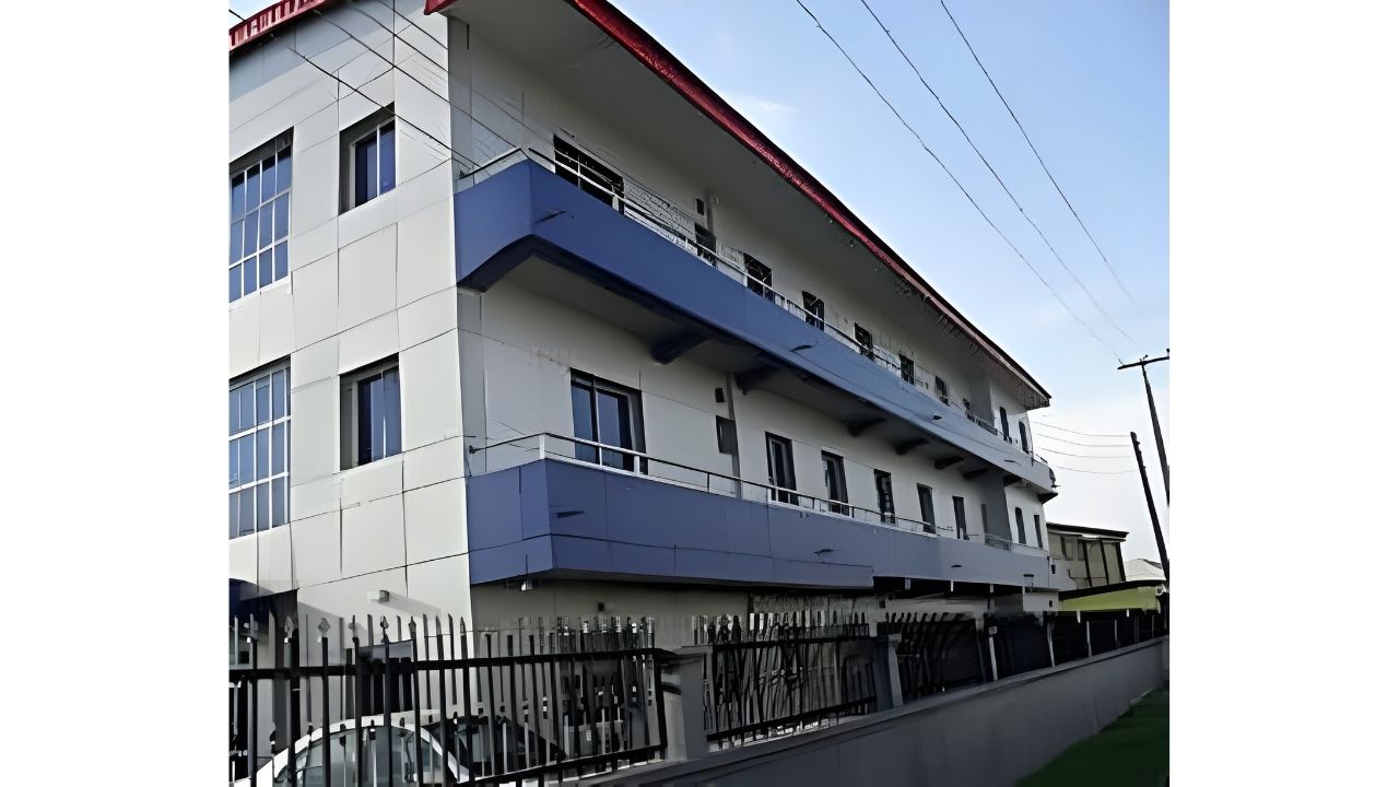 Projects Locke Head Office